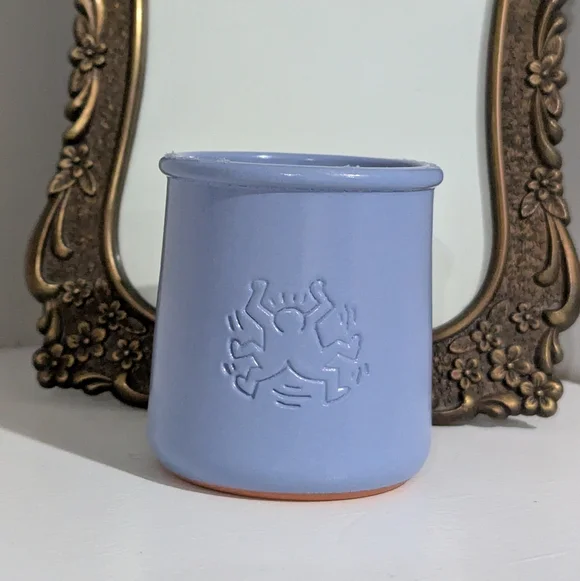La Fermiere x Keith Herring Periwinkle Glazed Ceramic Yogurt Jar - Picture 2 of 6